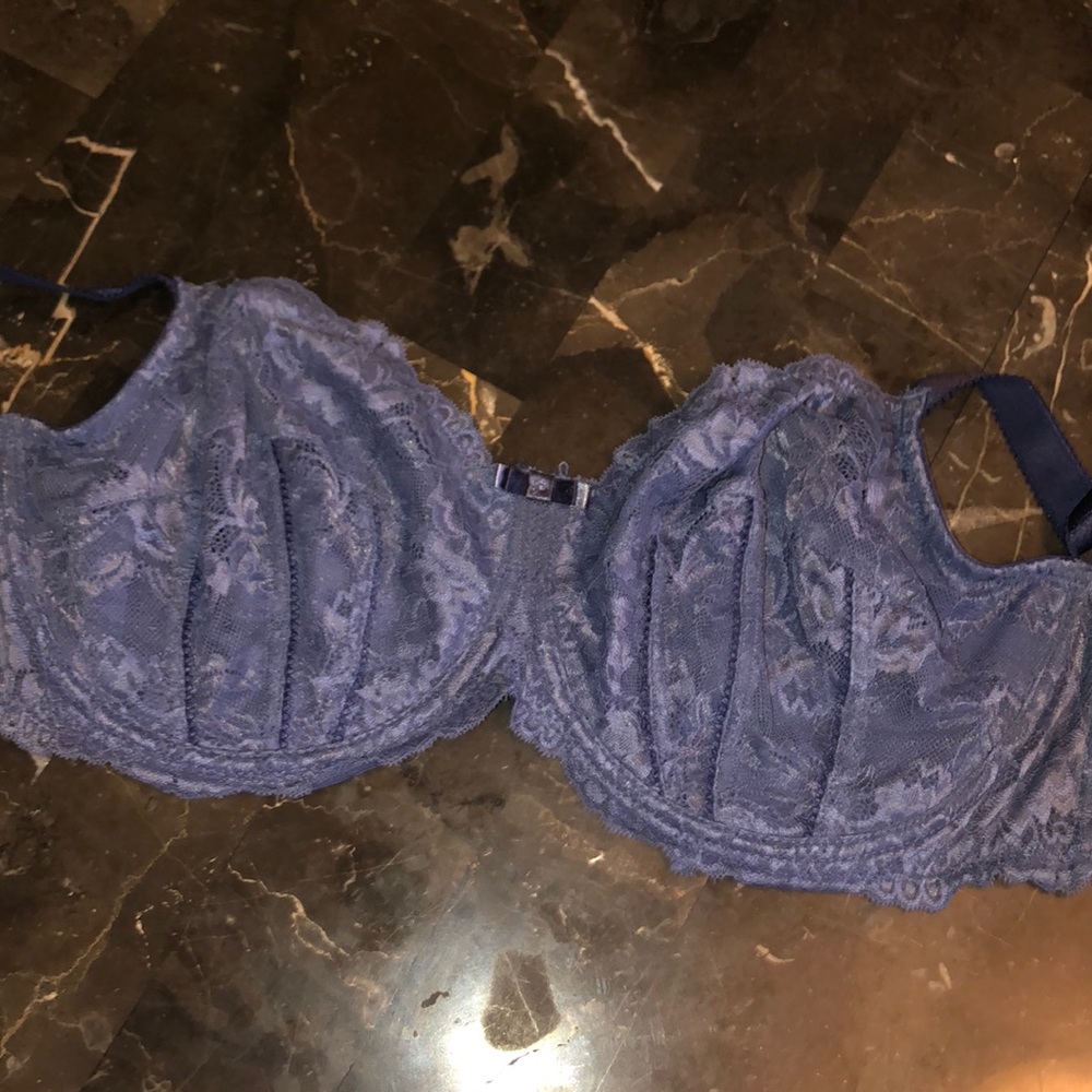 Blue lace 40g adore me bra
